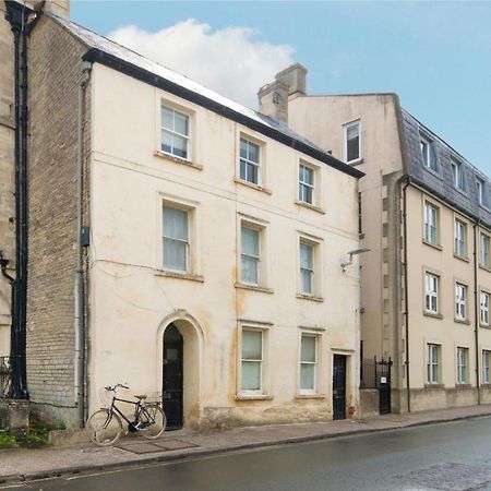 The Courtyard Cirencester Extérieur photo